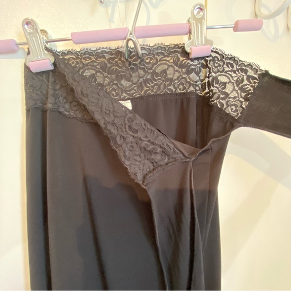 Sirens Black Slit Lace Asymmetrical Skirt Size XS - Picture 8 of 16